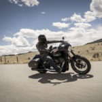 Sport Glide con Pro Pipe di Vance & Hines